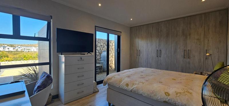 3 Bedroom Property for Sale in Calypso Beach Western Cape